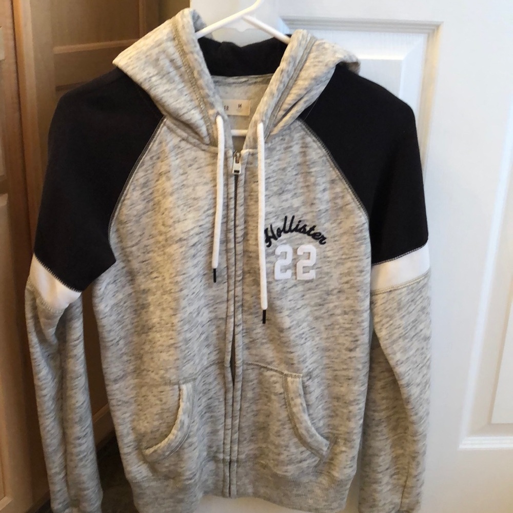 Hooded zip up